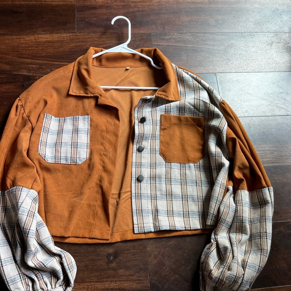 Crop 90’s style jacket